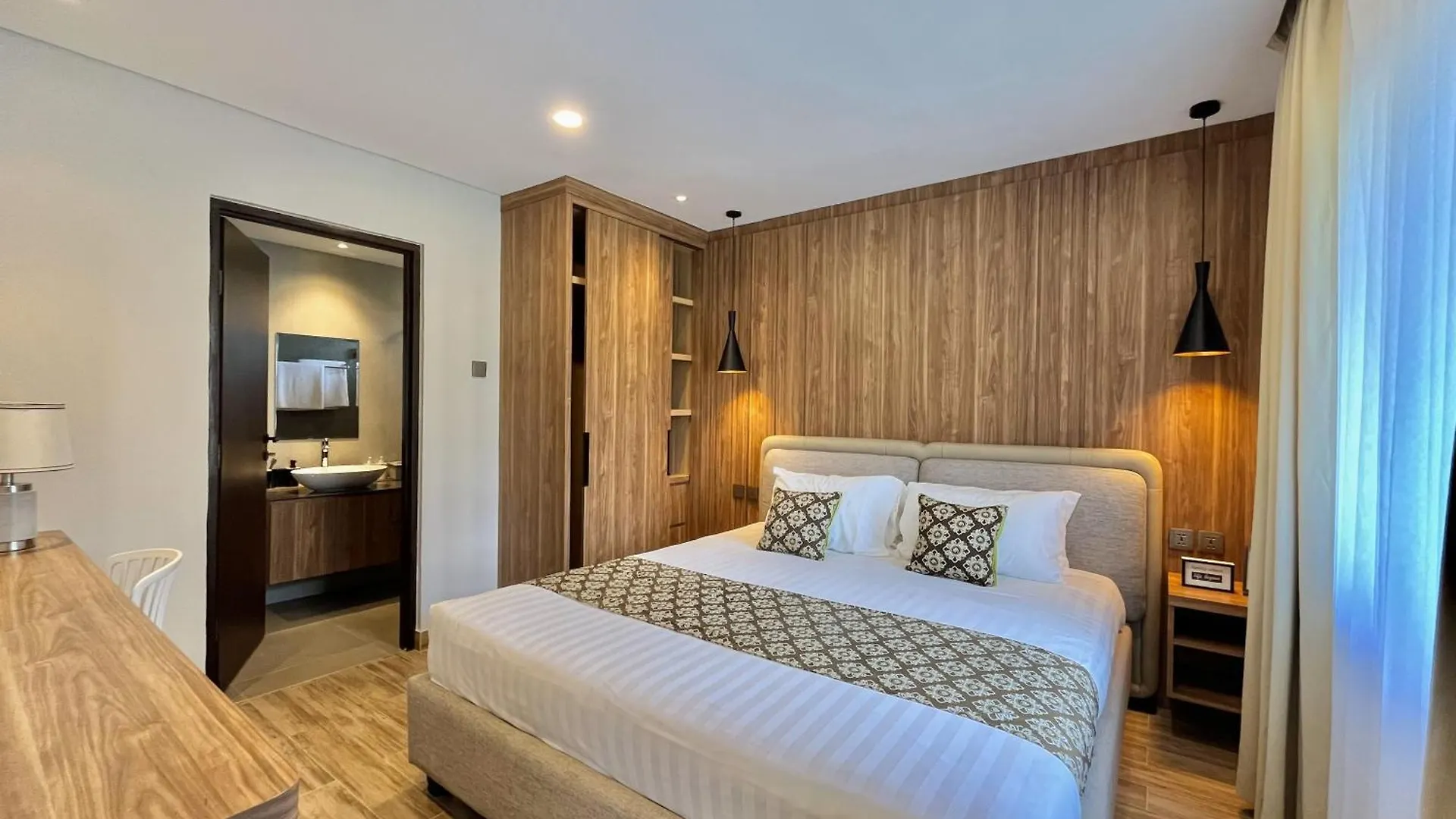 Kana Suites Jimbaran By Fays Hospitality Kuta